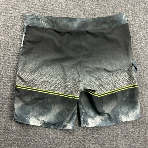 Ocean Current Board Shorts Mens 38 Swim Gray Trunks Polyester Blend - Picture 2 of 6